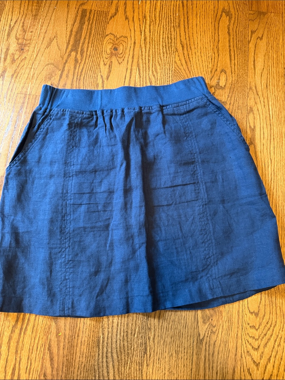 Allen Allen blue pull on linen mini skirt with pockets - size small